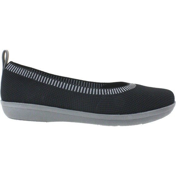 CLARKS CLOUDSTEPPERS BLACK KNIT SLIP ON SHOES